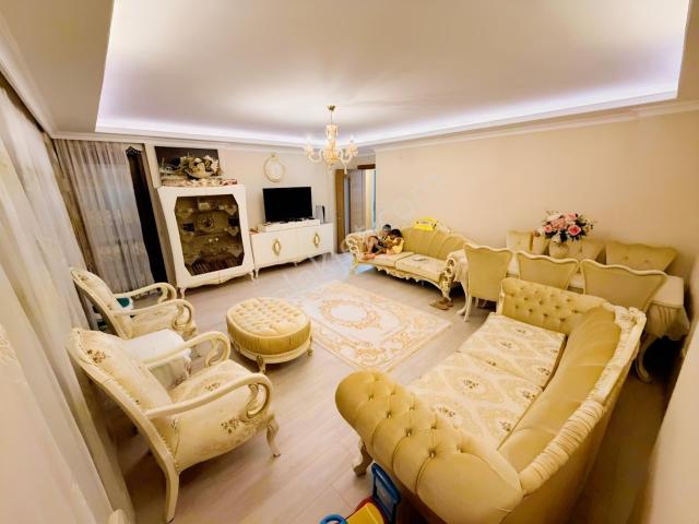 Remax Anka Güvencesiyle Eşyalı Satılık 3+1 Sadece Mükemmel !