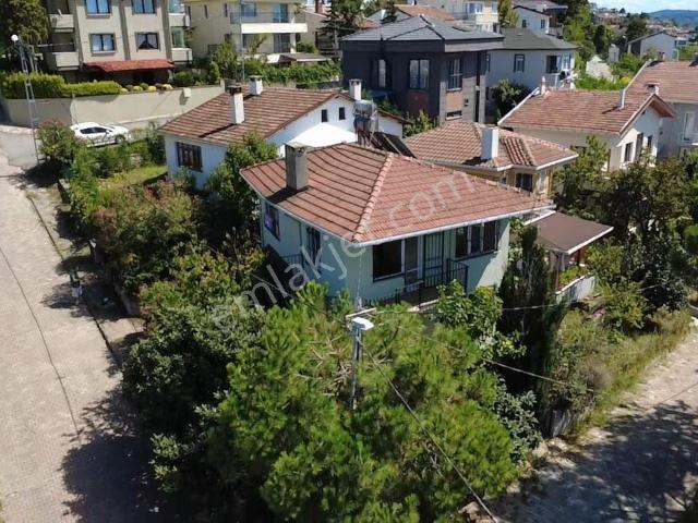 Re/max Anka'dan Muhteşem Lokasyonda Eşyasız Villa