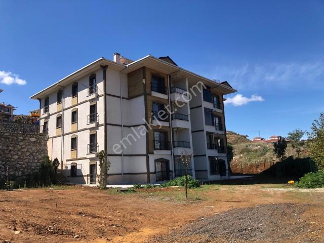Remax Anka'dan Şile Toki 3.etap Yenilenmiş 2+1 Bahçe Katı Daire