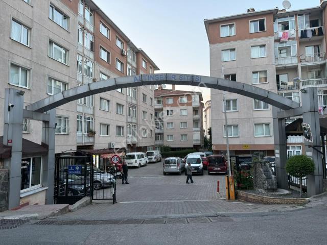 Remax Anka'dan Ümraniye Altınşehir Mah.'de 3+1 Kiralık Daire
