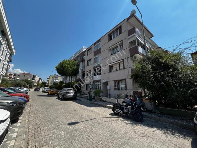 Re/max Armadan Buca Menderes Mah. Satılık 2+1 Fırsat Daire