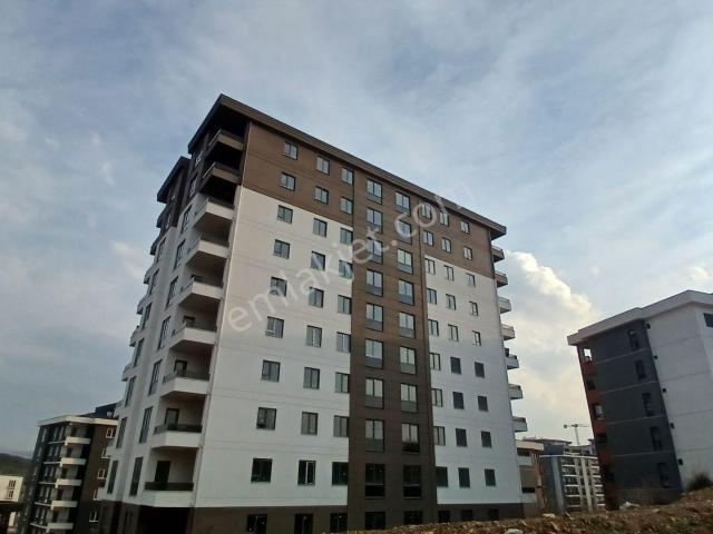 Remax Area Nilüfer Kayapa Kızılcık Mahallesi Kiralık 3+1 Daire