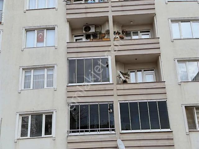 Remax Area Dan Karacabey Emir Sultanda 2+1 Kiralık Daire