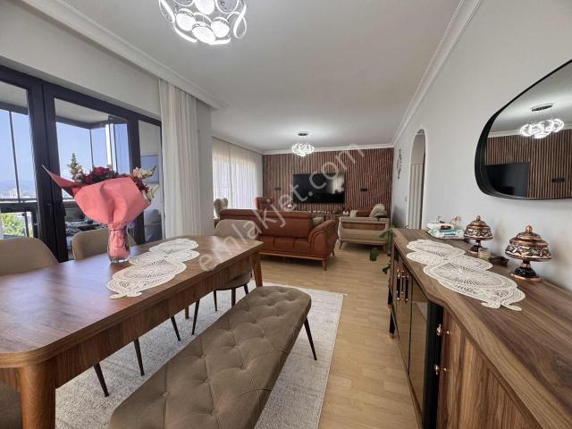 Remax Area Dan Kükürtlü Cadde Üzeri Kiralık Ara Kat 3+1 Daire