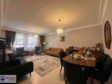 Remax Central`den Paşabey Mahallesinde Satılık 3+1 Daire
