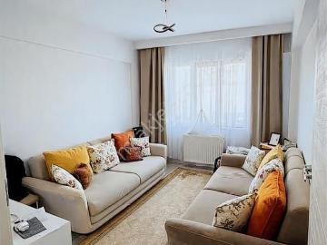 Re/max Central'dan Cuma Pazarı Civarı Satılık Lüx 2+2 Daire