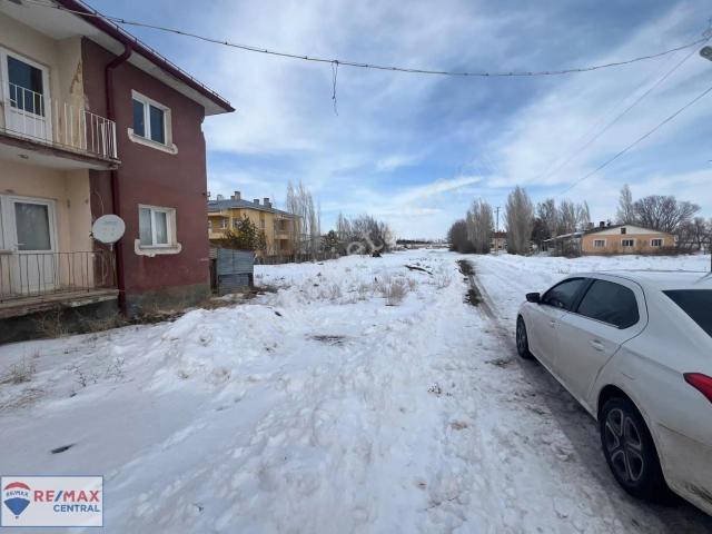 Remax Central'dan Ulaş Merkez'de Yüksek Arsa Paylı Satılık Daire