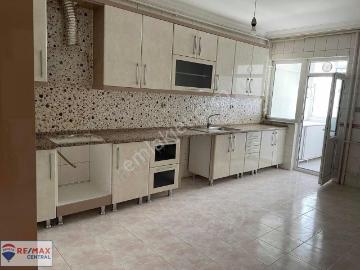 Remax Centralden Pulur'da Kaptanlarda Kiralık 3+1