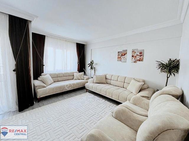 Remax Centralden Sularbaşında Satılık 3+1