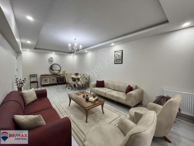 Remax Centralden Seyrantepede Satılık Lüks 3+1