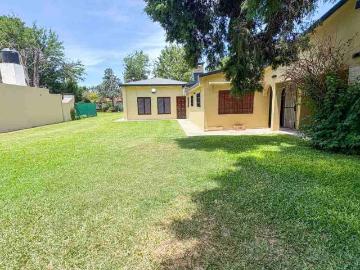 REMAX Colonial