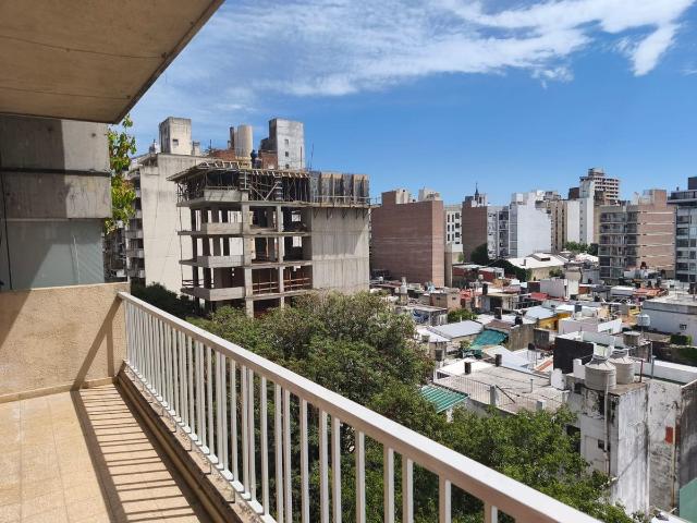 REMAX Colonial
