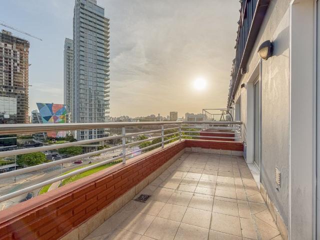 REMAX Crea