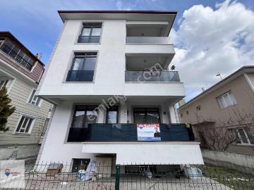 Remax Dem/den Bahçeli Evlerde Satılık 3+1 Lüx 150 M2 Daire