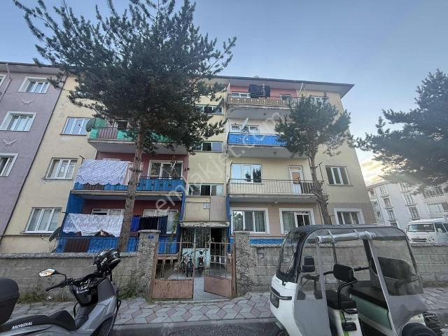 Remax Dem'den Fatih Mahallesinde Satılık 3+1 Daire