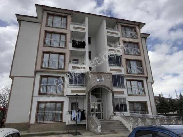 Remax Dem'den Kavakyolu Mah. Borçsuz 2+1 Satılık Ara Kat Daire