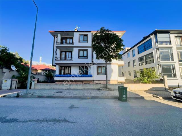 Remax Dem'den Ordu Caddesinde 2+0 Kiralık Eşyalı Daire