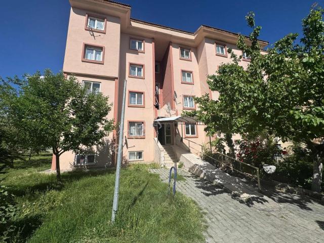 Remax Dem'den Mengüceli Tokide Satılık Borçsuz 2+1 Daire