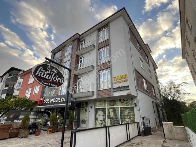 Remax Dem'den Merkezi Konumda 2+0 Eşyalı Kiralık Daire