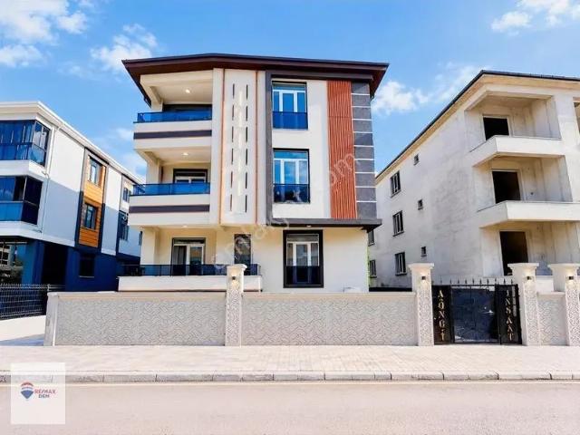 Remax Dem'den Talip Kaban Bulvarında Kiralık 2 Adet 2+1 Daire