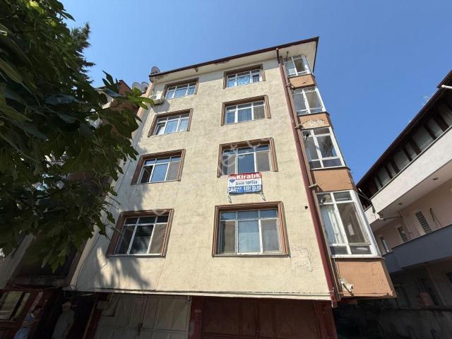 Remax Desıgn Eğitim Araştırmaya 2 Dakika Mesafede Kiralık Daire