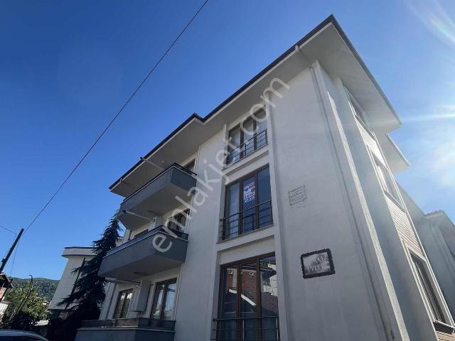 Remax Desıgn Sapancada Satılık 3+1 Daire