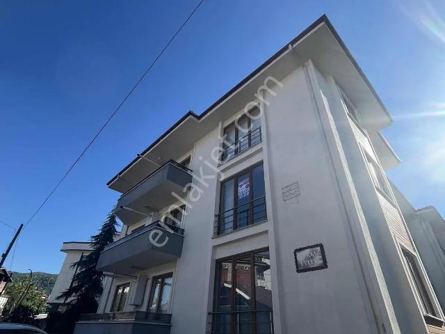 Remax Desıgn Sapancada Satılık 3+1 Daire
