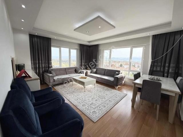 Remax Desıgn'dan Kuban Sitesinde 3+1 Kiralık Daire