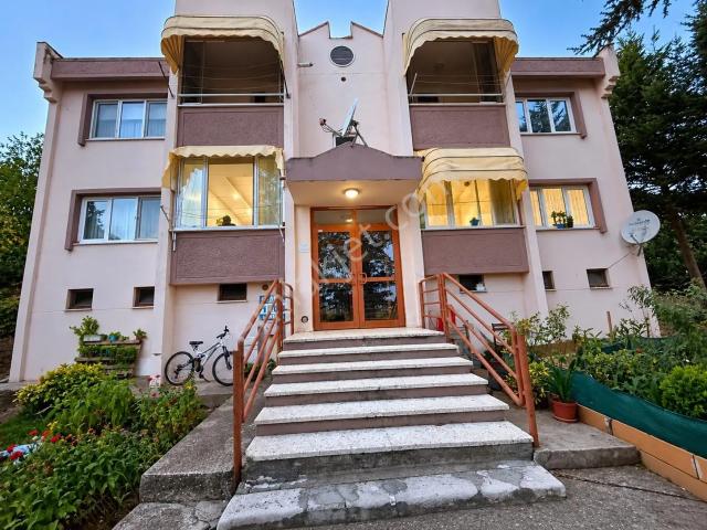 Remax Design Camilide Satılık 2+1 Daire