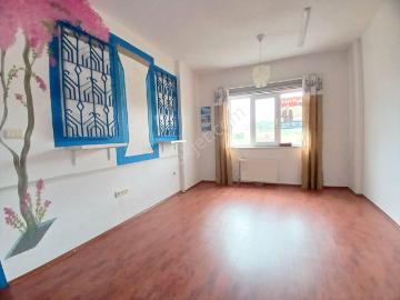 Remax Design Adapazarı Korucukta Eşyalı 2+1 Kiralık Daire
