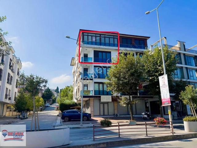 Re/max Şehir'den Deniz Manzaralı Kiralık Daire