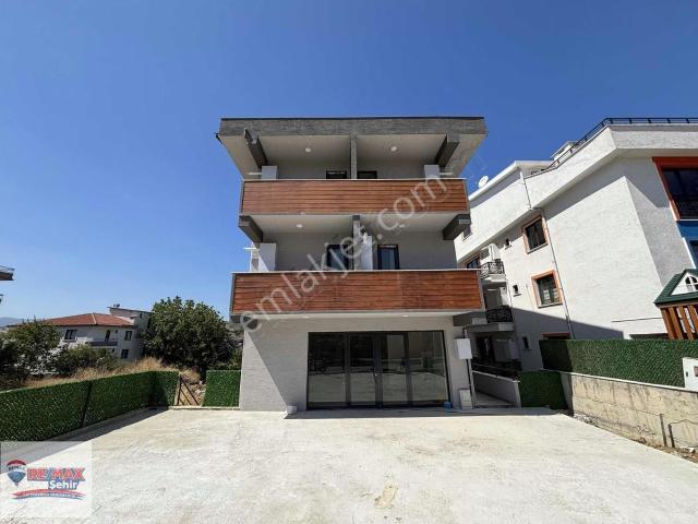 Remax Şehirden Devlet Hastenise Komşu 1+1 Satılık Daire
