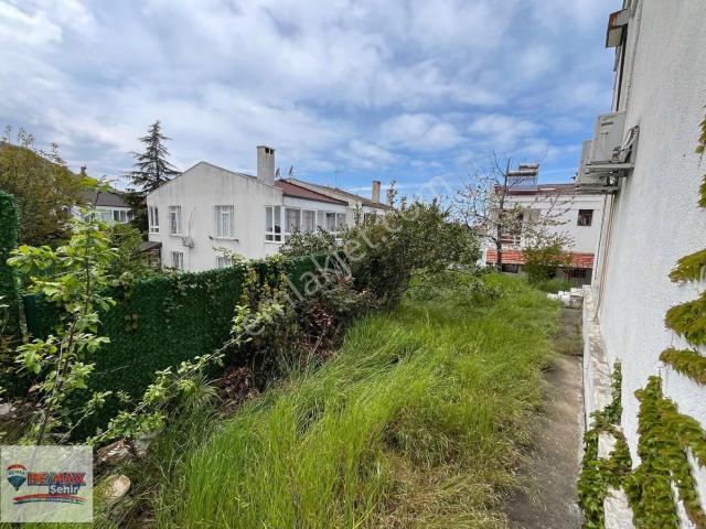 Remax Şehirden Esenköyde Müstakil Villa