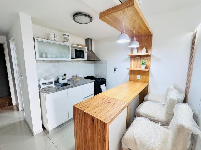 REMAX Encore