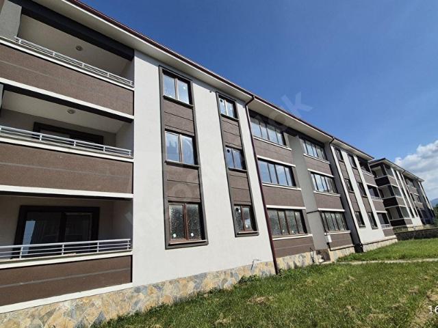 REMAX ESRA KARAGÖZ'DEN ARİFİYE'DE SATILIK SIFIR 3+1 ARAKAT DAİRE