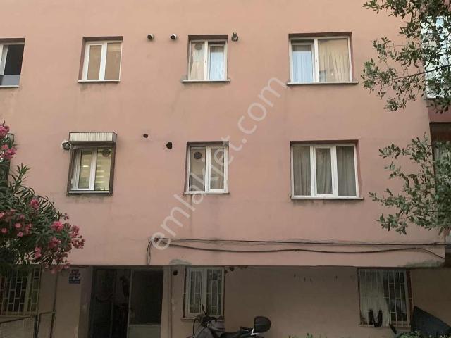 Remax Fırtına'dan Yenibosna'da Kiralık Ferah 2 + 1 Daire