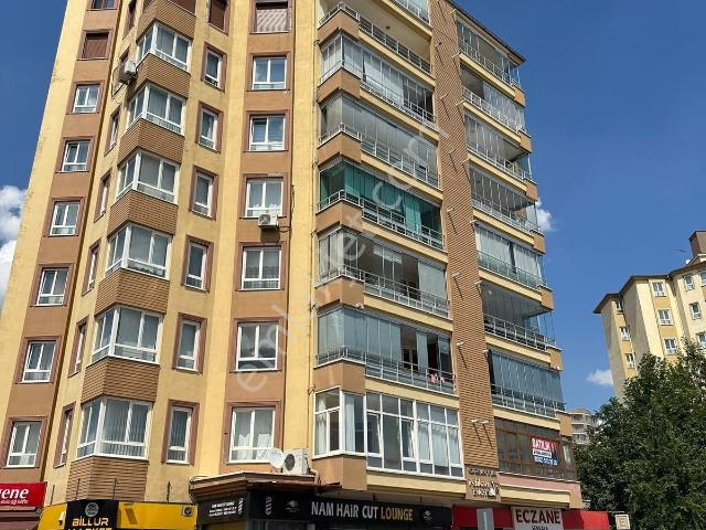 Remax Forum Dan Geniş Bakımlı Daire