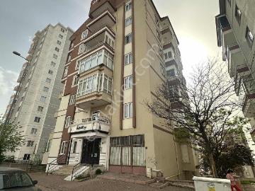 Remax Forumdan Şirintepede Satılık Daire