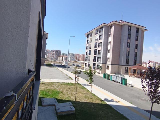 Remax Forumdan | Serkent Esnaf Tokide Satılık 2+1 Daire