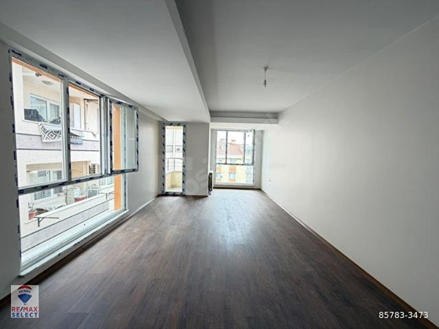 REMAX HALKALI MERKEZ MAH. SIFIR KİRALIK 2+1 DAİRE