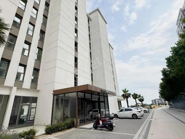 Remax Hedef'ten Vira İstanbul Rezidans'ta Kiralık 1+1 Daire