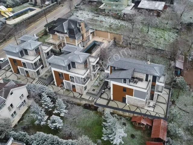 Remax Hedeften Kocaeli Kartepe'de Site İçerisinde Villa