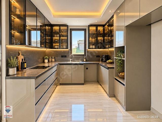 REMAX HİLAL ZARFLIOĞLU'NDAN GÖKDELENLER BÖLGESİ SATILIK4+1 DAİRE