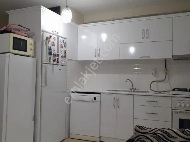 Remax hür Fatma Yıldız Dan Korucuk Ta Satılık 1+1