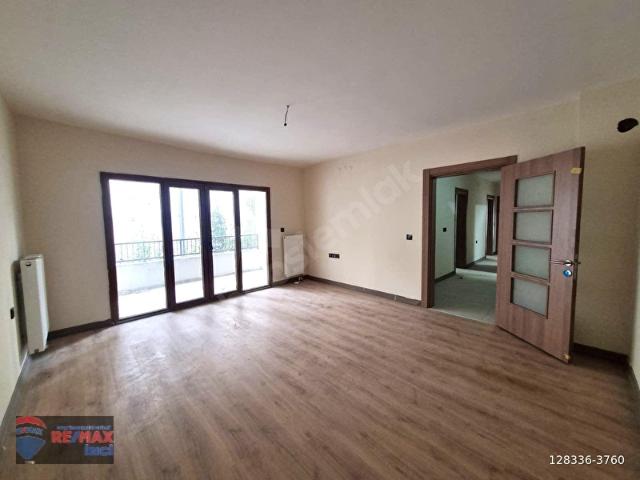 REMAX İNCİ'DEN KUVAİ MİLLİYE MAHALLESİ TOKİ KİRALIK 3+1 DAİRE