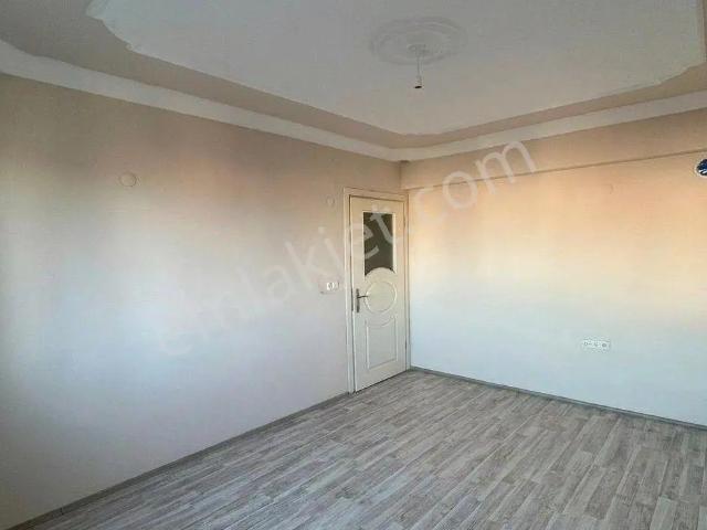 Re/max İnci'den Çarşı Merkez Aygören Mah. Kiralık 2+1 Daire