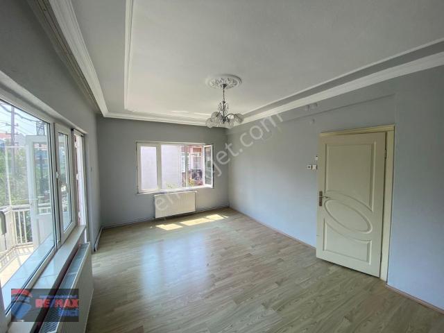 Re/max İnci'den Atatürk Mah.’de 2+1 Kiralık Daire
