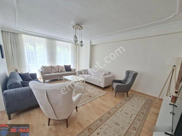 Re/max İnci'den Bahçelievler Mh. Demir Sitesinde Satılık 3+1 Dubleks Daire