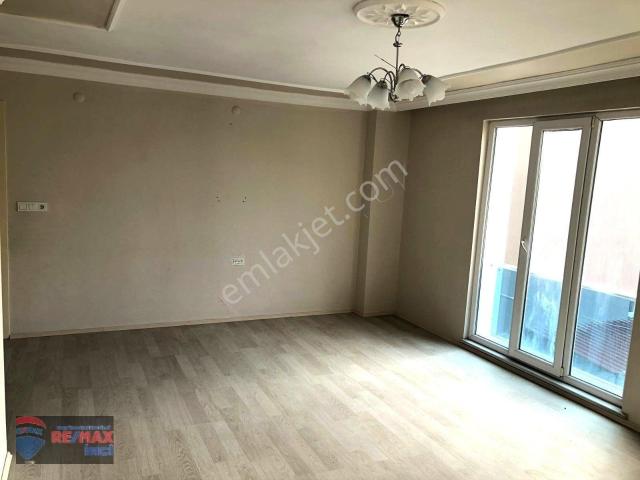 Re/max İnci'den Bigadiç Abacı Mah. Satılık 3+1 Daire