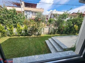 Re/max İnci'den Burhaniye Ören Mah. Eşyalı Kiralık Daire
